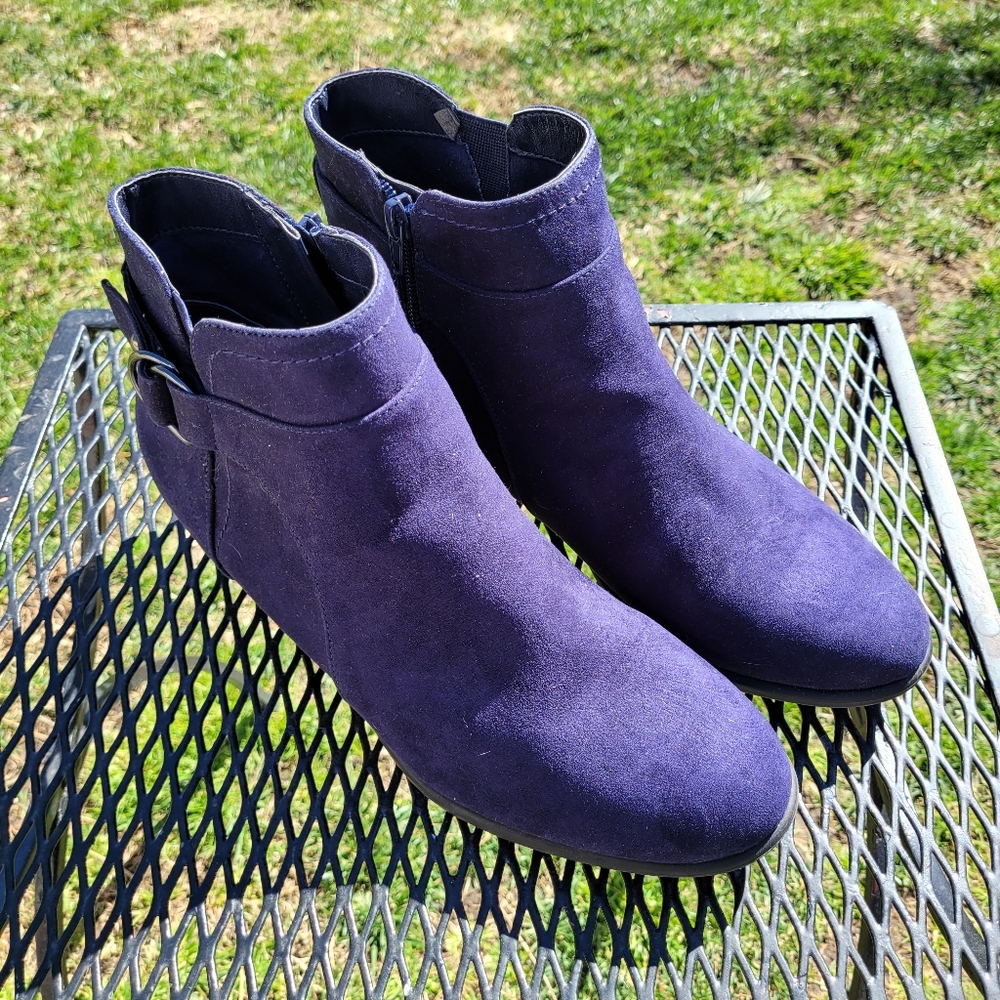 Navy Booties